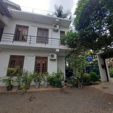 Emarald Holiday Homes Anuradhapura Eksteriør billede