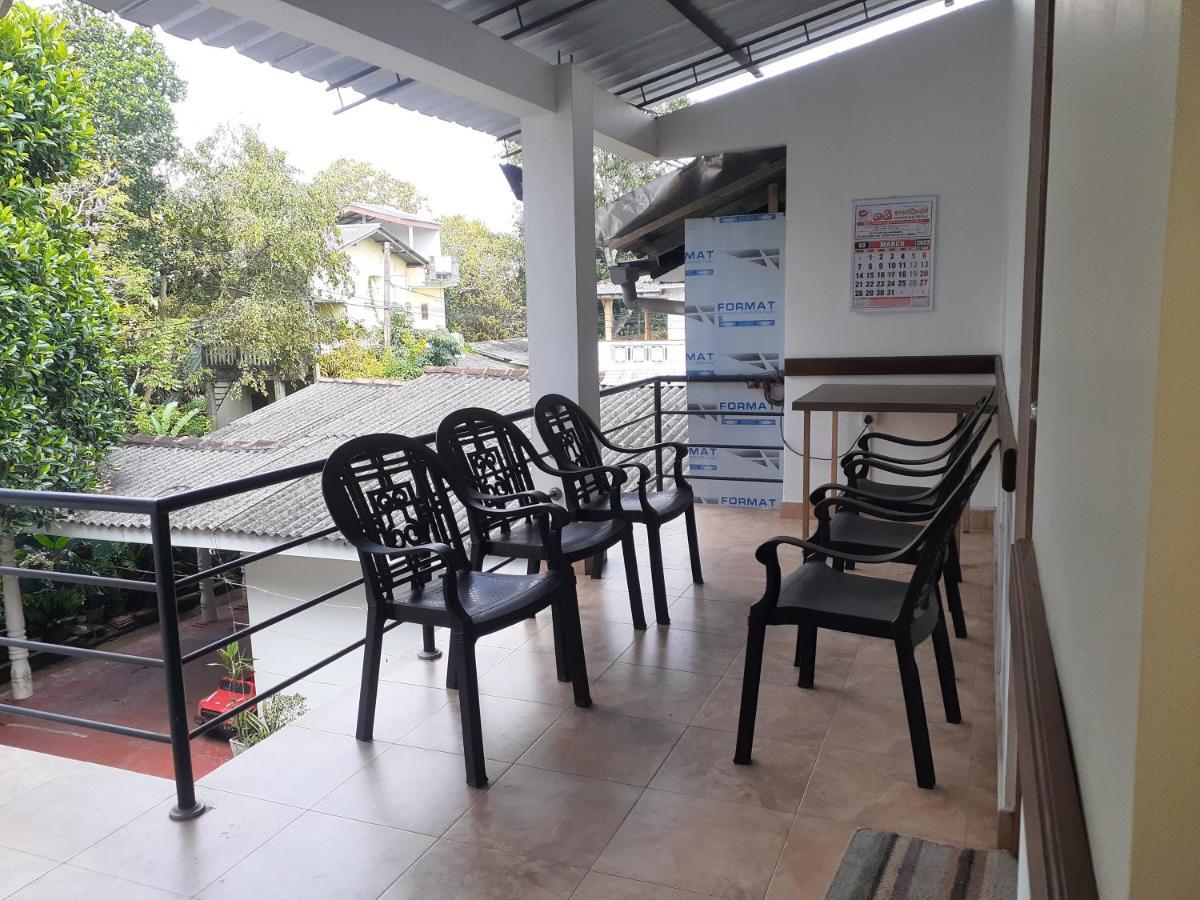 Emarald Holiday Homes Anuradhapura Eksteriør billede
