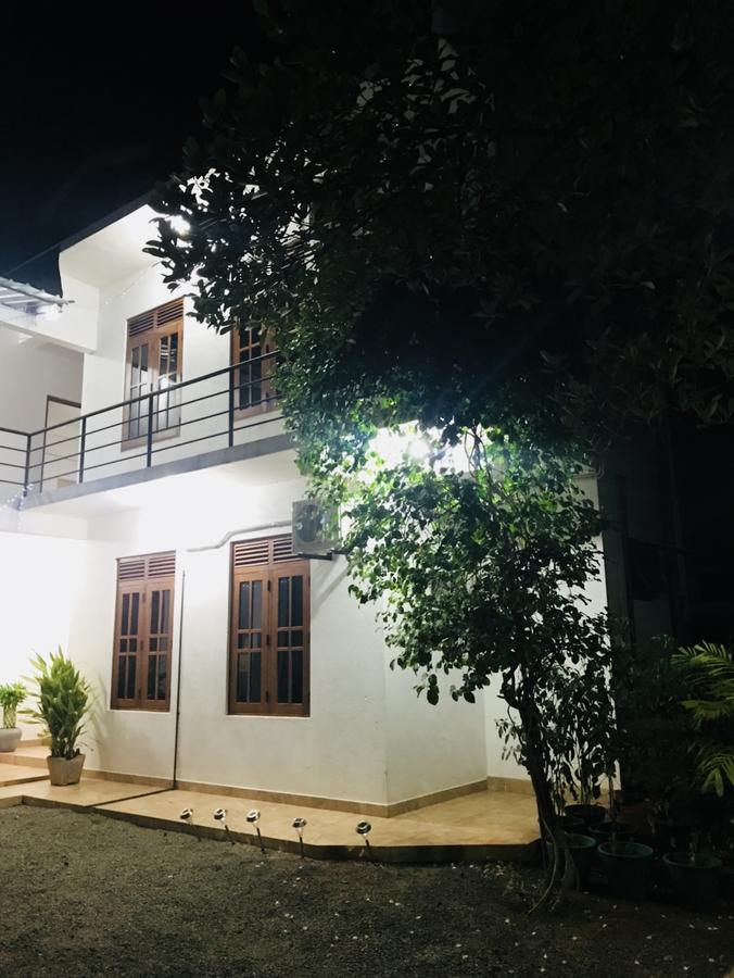 Emarald Holiday Homes Anuradhapura Eksteriør billede